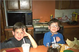 small_9400 1220 cew familyIMG0008c.webp